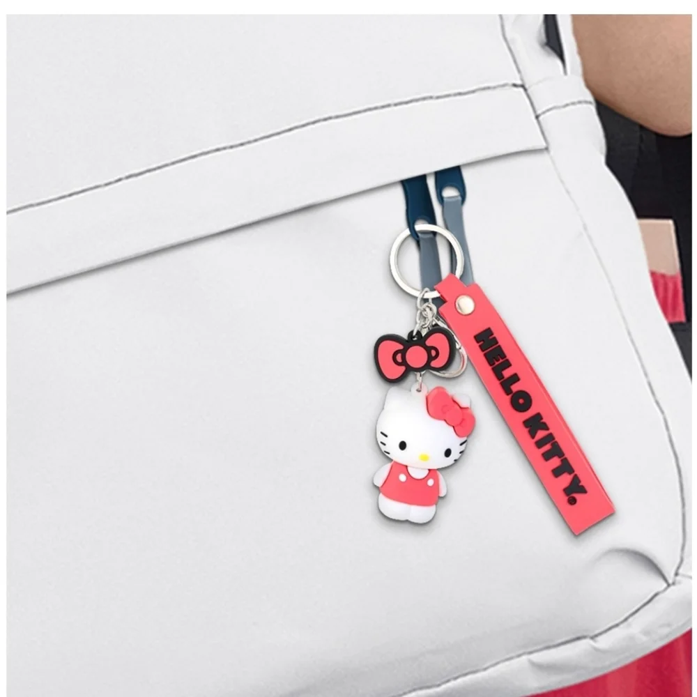 Hello Kitty Keychain - Picture 4 of 6
